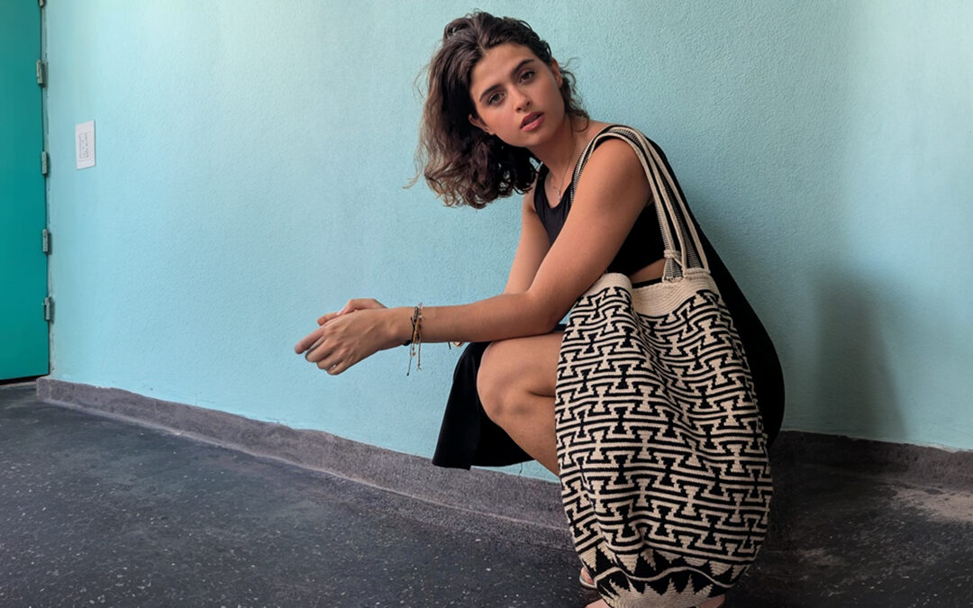 Mochila Wayuu: Un Legado Tejido a Mano de Cultura y Resiliencia desde Colombia
